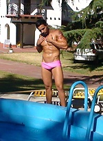 Leandro Silver jacking off outdoors
