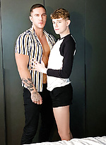 Muscular gay hunk Rourke enjoys wild anal sex with hot twink Zilv
