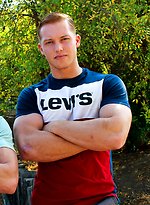 Straight studs Jake Jordan & Elye Black tries man's cock
