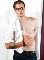 Muscular Markie More gets fucked by his nerdy gay boyfriend Blake Barnes