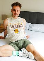 Aussie boy Bailey James is back getting naked