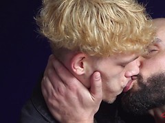 Afternoon Man Hunt! - Johnny Venture, Hunter Sykes